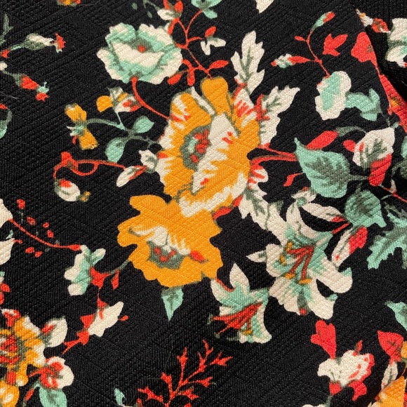 Lularoe Autumn Black Floral Amelia Dress - Picture 3 of 5